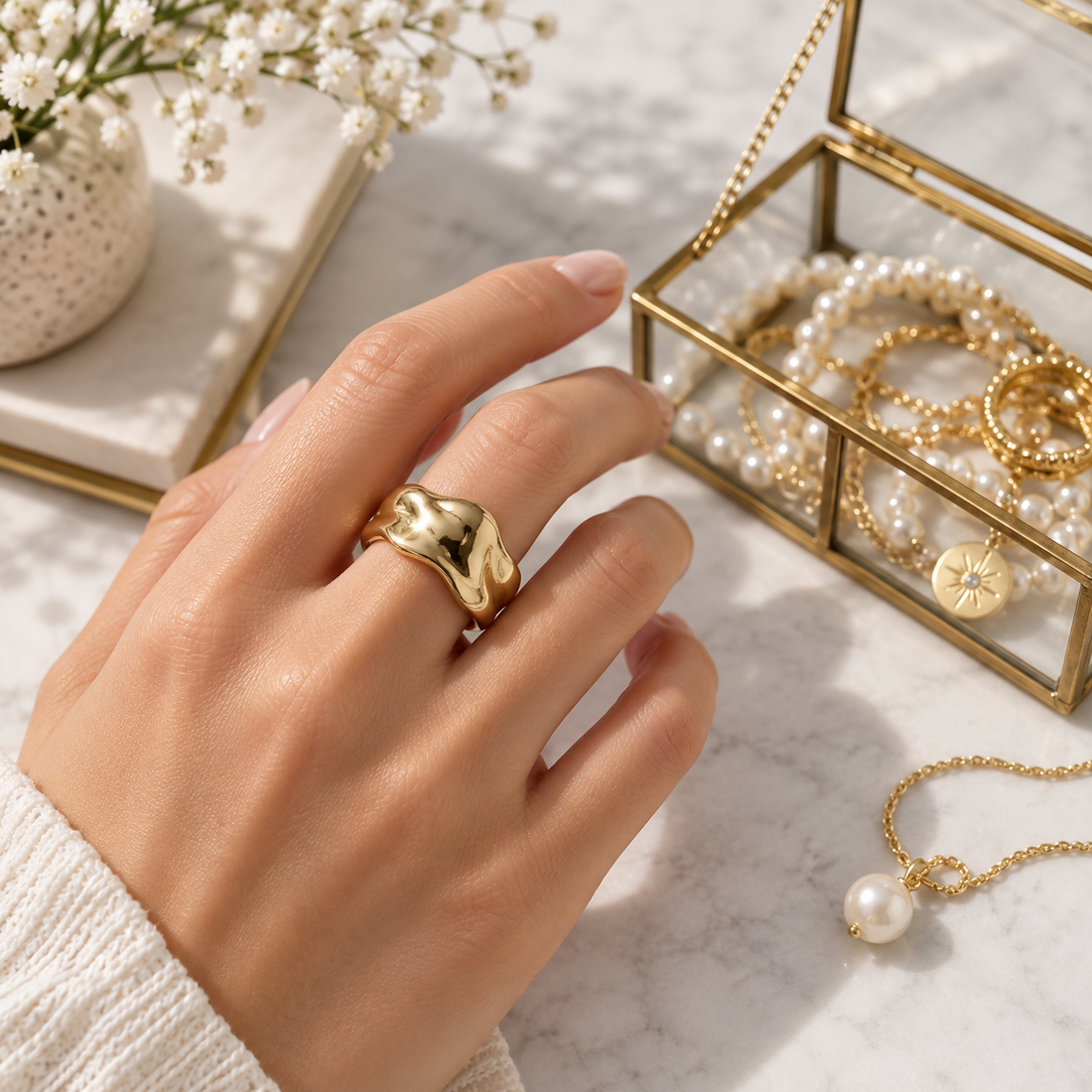 Why Does Jewellery Turn Your Skin Green? Causes, Prevention and What It Means
