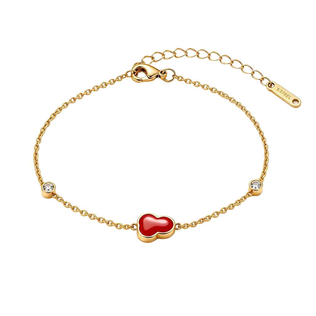 Romantic Heart Charm 18K Gold Chain Bracelet