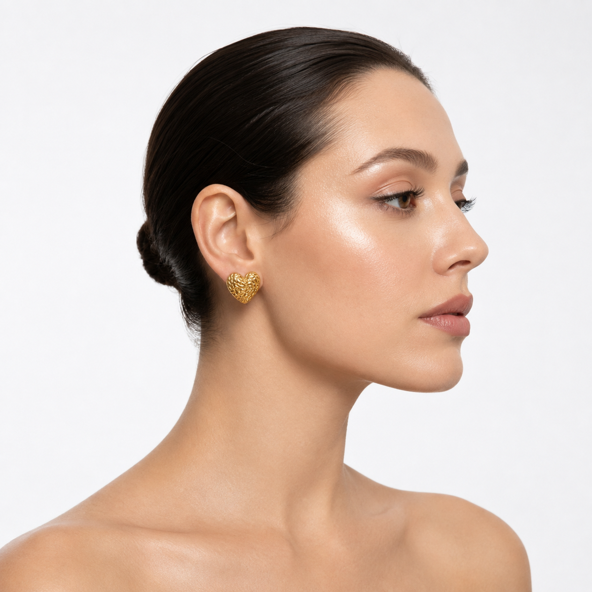 Textured Heart 18K Gold Stud Earrings