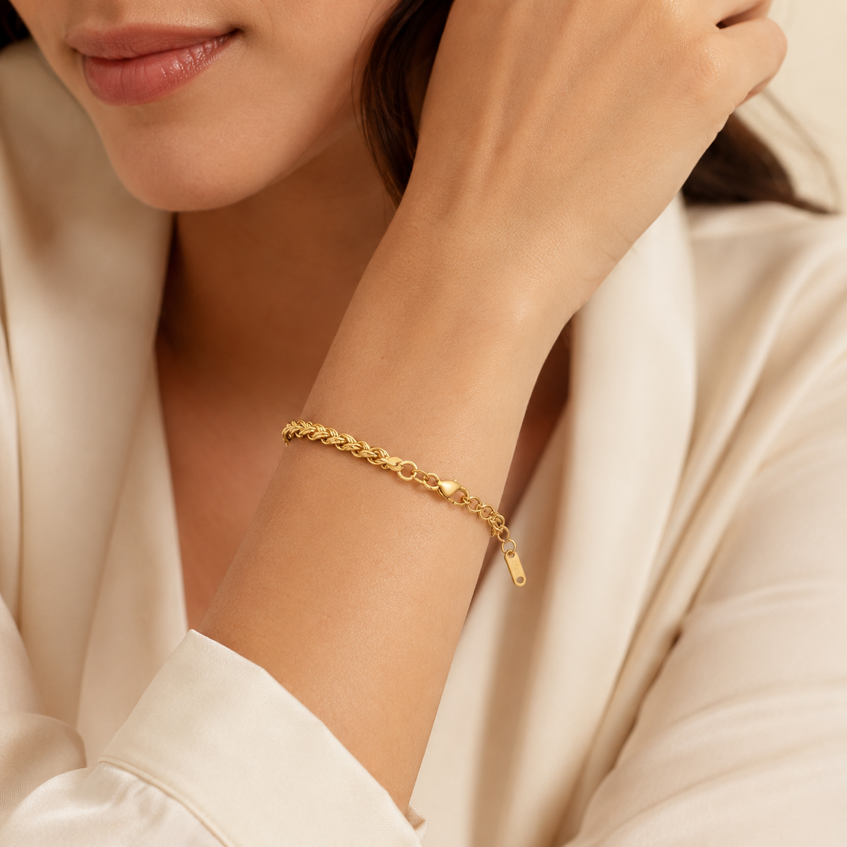 Classic Bold Chain 18K Gold Bracelet