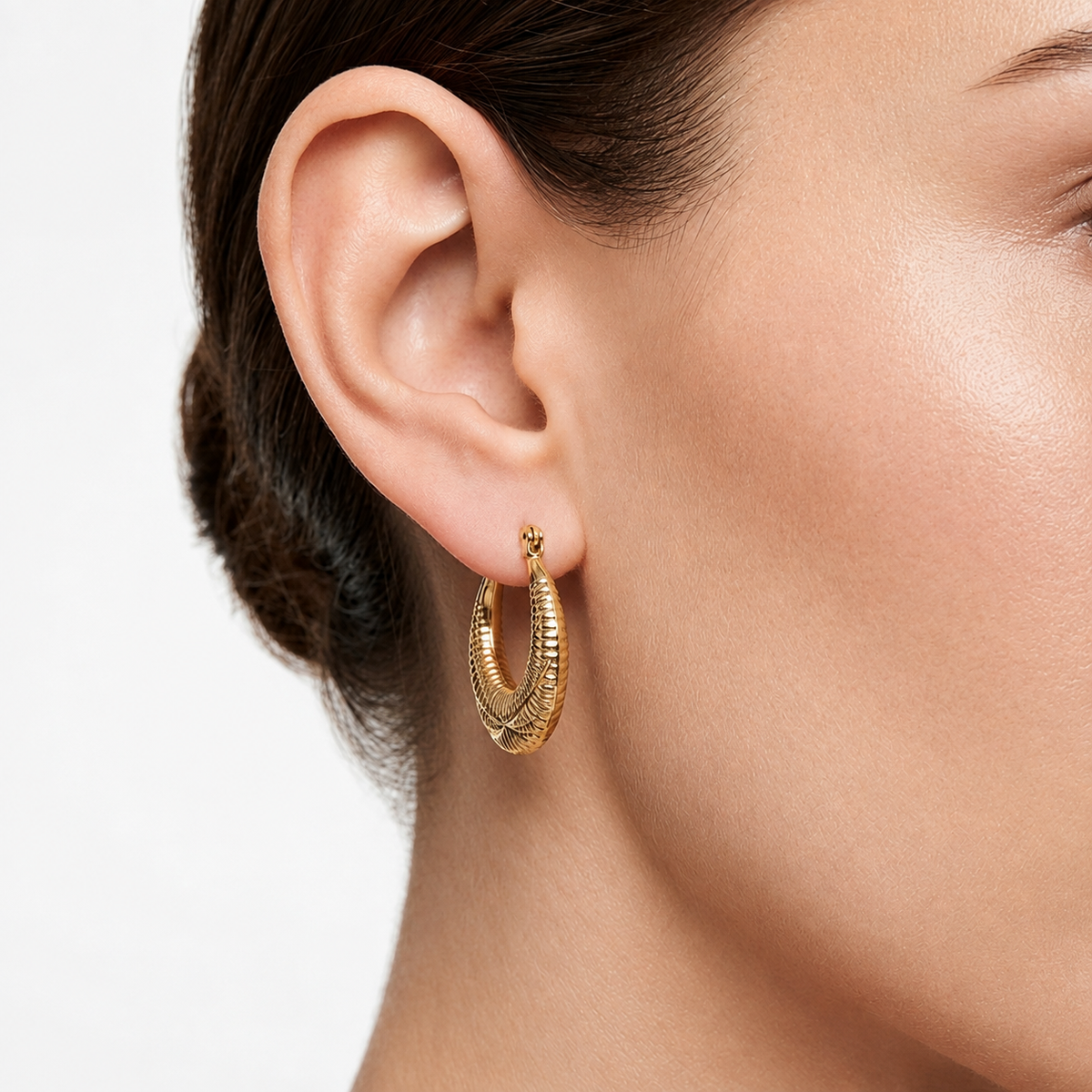 Ridged Dome 18K Gold Hoop Earrings