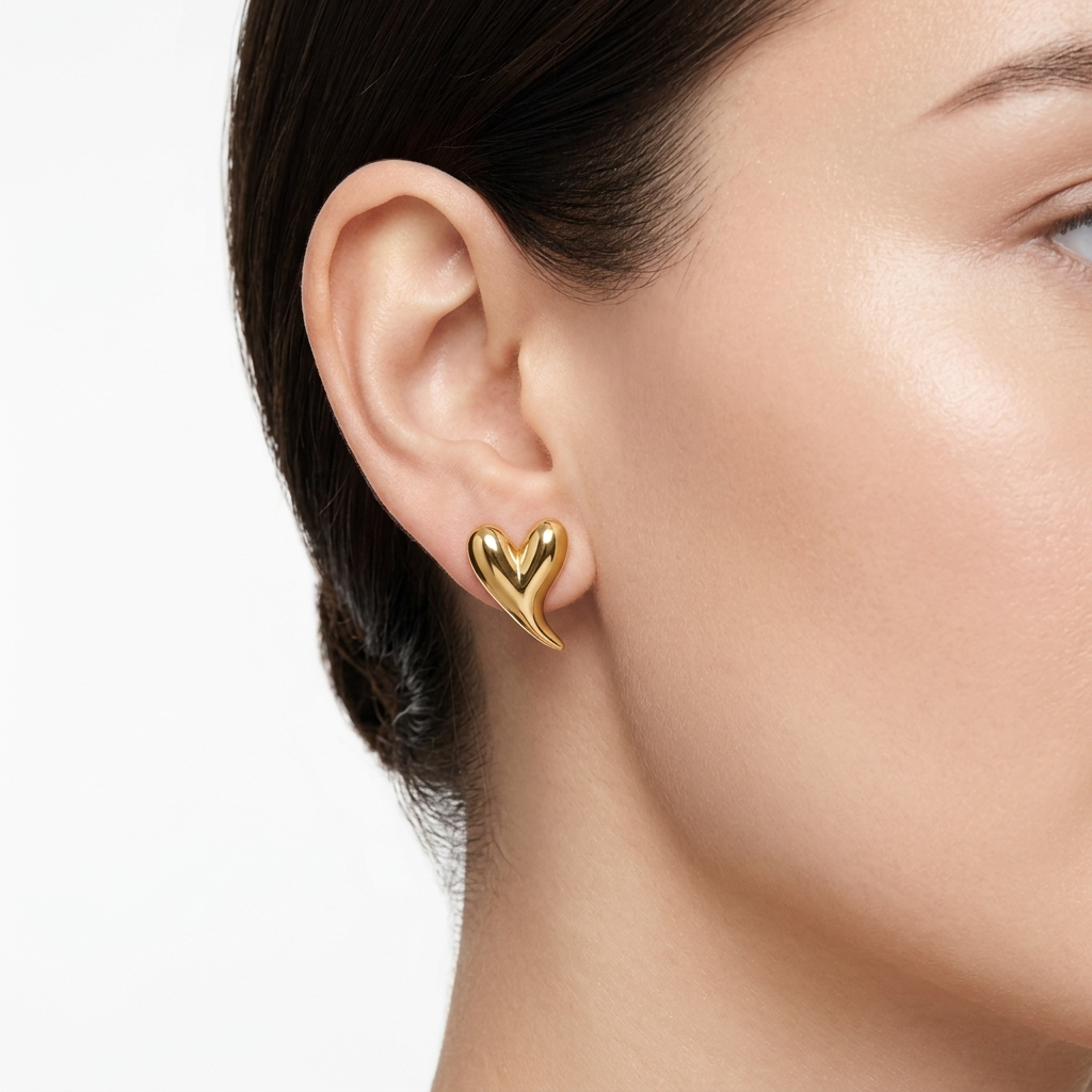 Elongated Heart 18K Gold Stud Earring