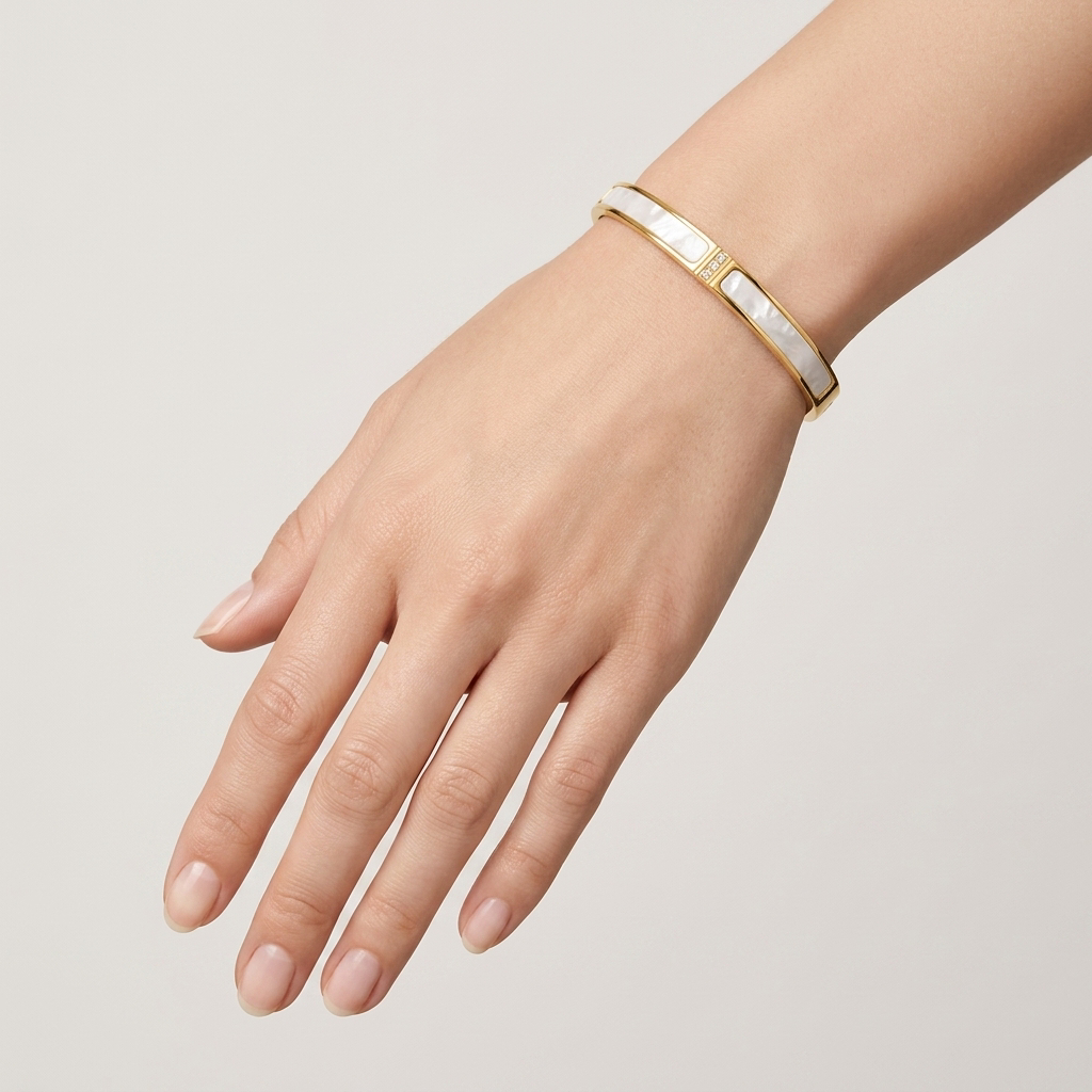 Quartz Inlay Zircon 18K Gold Bangle