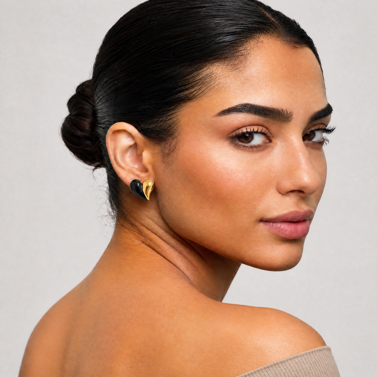 Asymmetrical Bicolor Heart 18K Gold Stud Earrings